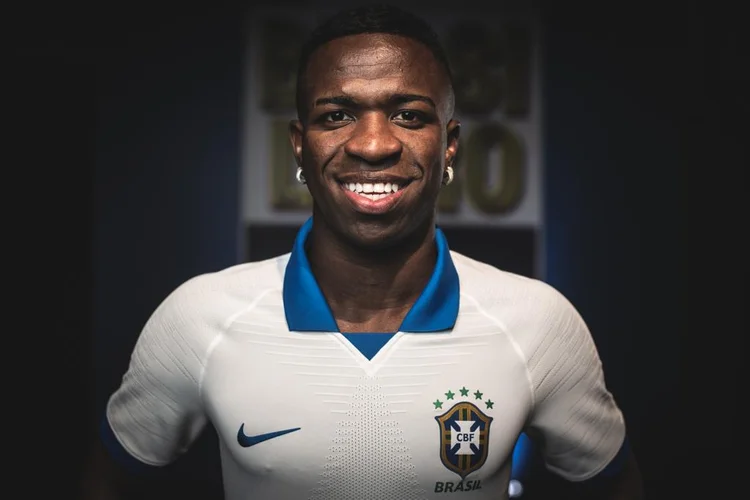 Novo uniforme da Seleção Brasileira:  versão em branco para Copa América no País (Nike/Divulgação)