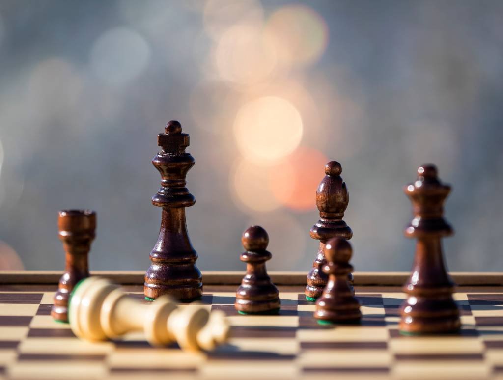 Acusações de trapaça são frequentes na história do xadrez. (iStock/Getty Images)