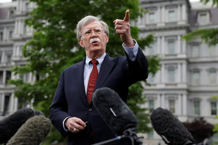 John Bolton: conselheiro americano disse que o envio de aviões é uma mensagem ao Irã (Kevin Lamarque/Reuters)
