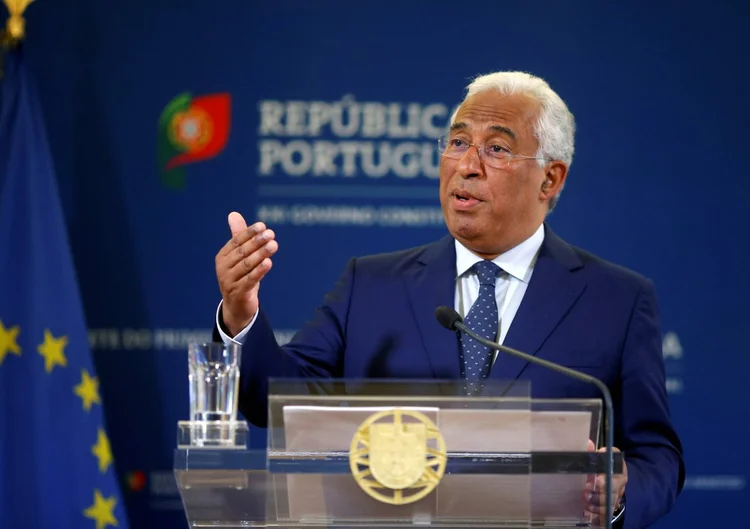 Costa: Partido Socialista do primeiro-ministro confirma o posto de maior força do Parlamento, mas sem alcançar a maioria absoluta de 116 cadeiras (Pedro Nunes/Reuters)