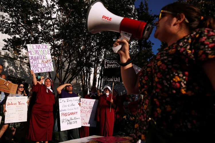 Alabama: Senado aprova lei que proíbe o aborto em quase todas as circunstâncias (Chris Aluka Berry/Reuters)