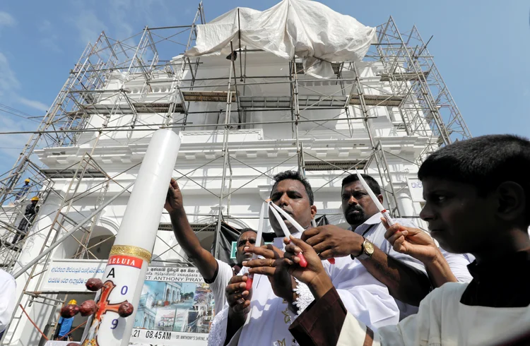 Sri Lanka: sete camicazes já foram identificados (Dinuka Liyanawatte/Reuters)