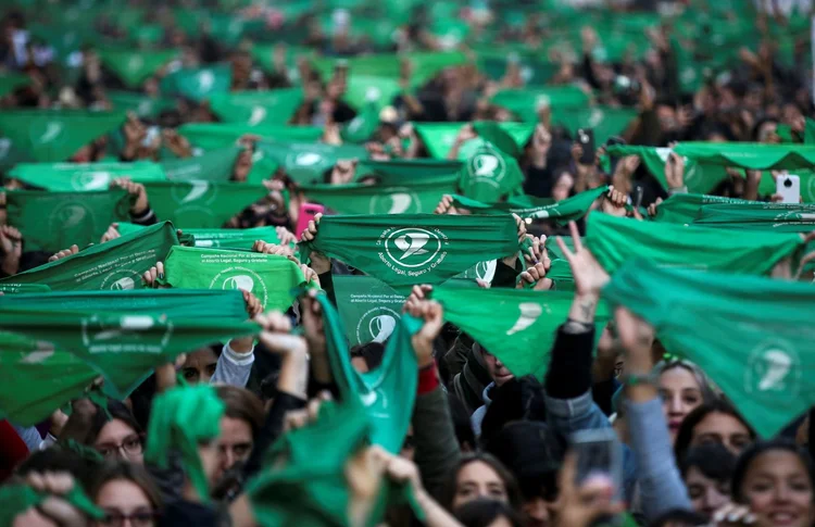 Aborto: Argentina foi um dos países que descriminalizaram o procedimento nos últimos anos (Agustin Marcarian/Reuters)