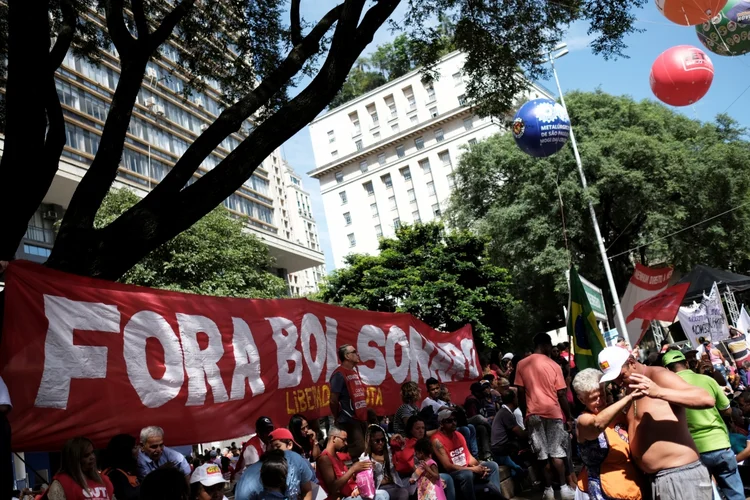 1º de maio: em São Paulo, ato unificado das centrais sindicais convocou greve contra a reforma da Previdência para 14 de junho (Nacho Doce/Reuters)