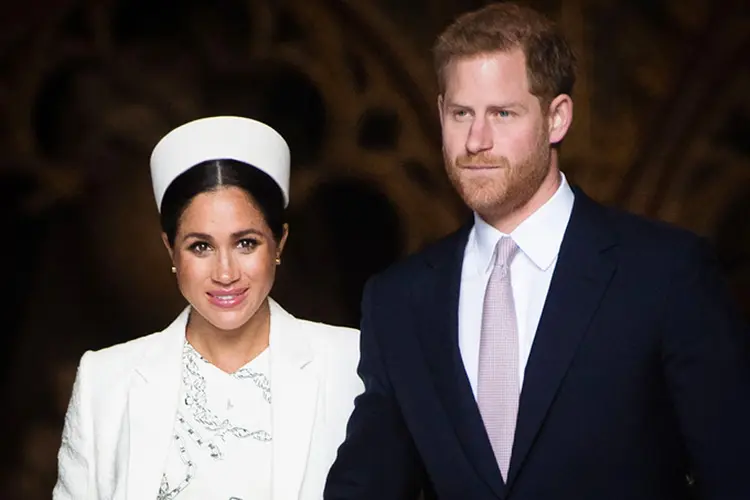 Meghan e Harry: para se afastarem da família real, precisaram abdicar dos títulos e funções que tinham, além do financiamento público (Samir Hussein/WireImage/Getty Images)