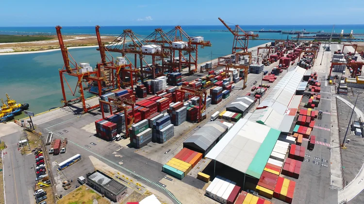 Esta foi a terceira apreensão no Porto de Natal neste ano (Complexo Industrial Portuário de Suape from Brasil/Wikimedia Commons)