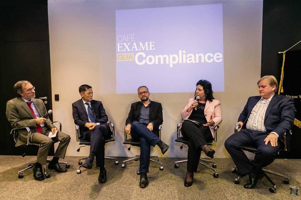 Escândalos tornam compliance imperativo — para empresas e governos