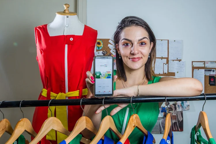 Karina Rabahy: MEI montou o Projeto Cruci, um e-Commerce de produtos sustentáveis como cosméticos e roupas desenhadas por ela (Ricardo Yoithi Matsukawa-ME/Jornal de Negócios do Sebrae/SP)