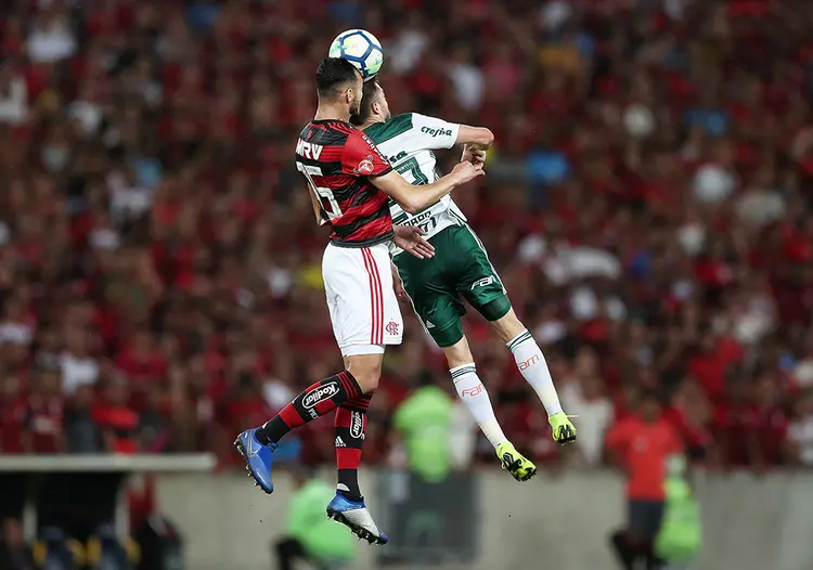 Partida entre Palmeiras e Flamengo: os dois clubes lideram o ranking de faturamento | Ricardo Moraes/Reuters