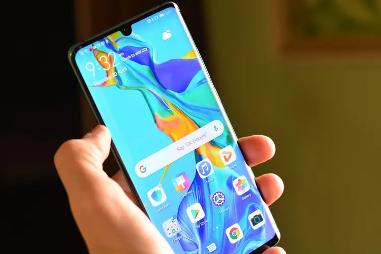 P30 Pro: com bloqueio do Google, celular topo de linha da Huawei pode parar de ter atualizações do Android (Lucas Agrela/Site Exame)