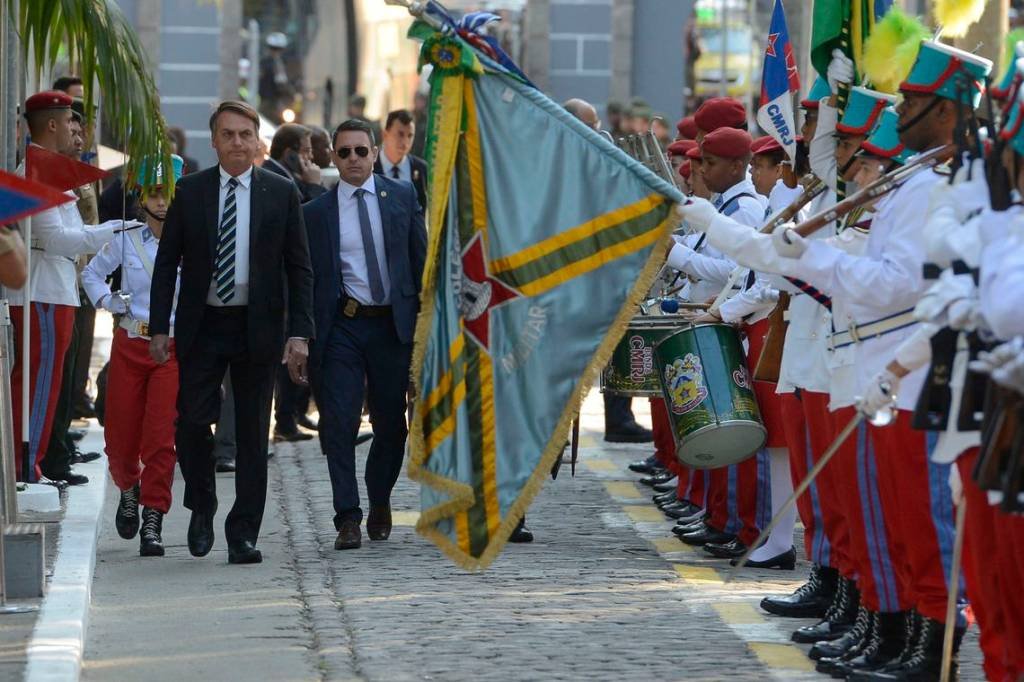 Colégios militares não terão corte orçamentário, diz porta-voz