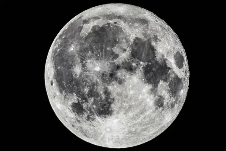 Lua: análise examinou os tremores lunares superficiais registrados pelas missões Apolo (Jackal Pan/Getty Images)