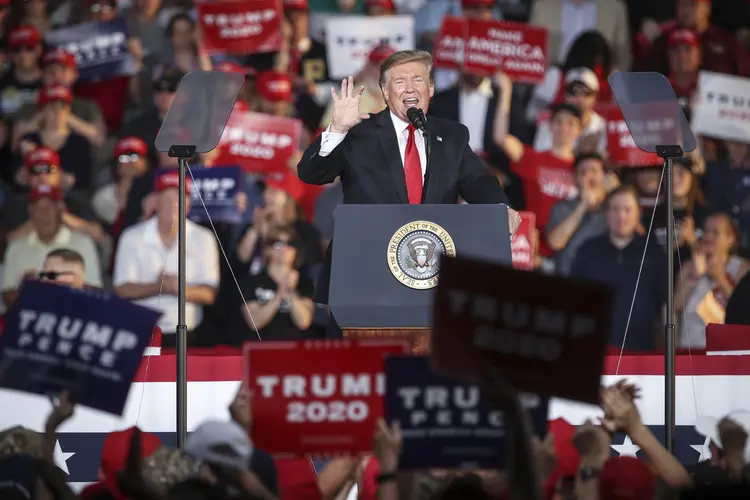 Trump: pesquisam indicam que os democratas têm vantagens em temas de saúde (Drew Angerer/Getty Images)