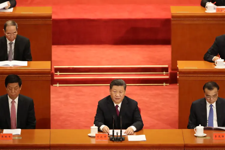 Presidente da China, Xi Jinping fala em meio a guerra comercial com os EUA (Andrea Verdelli/Getty Images)