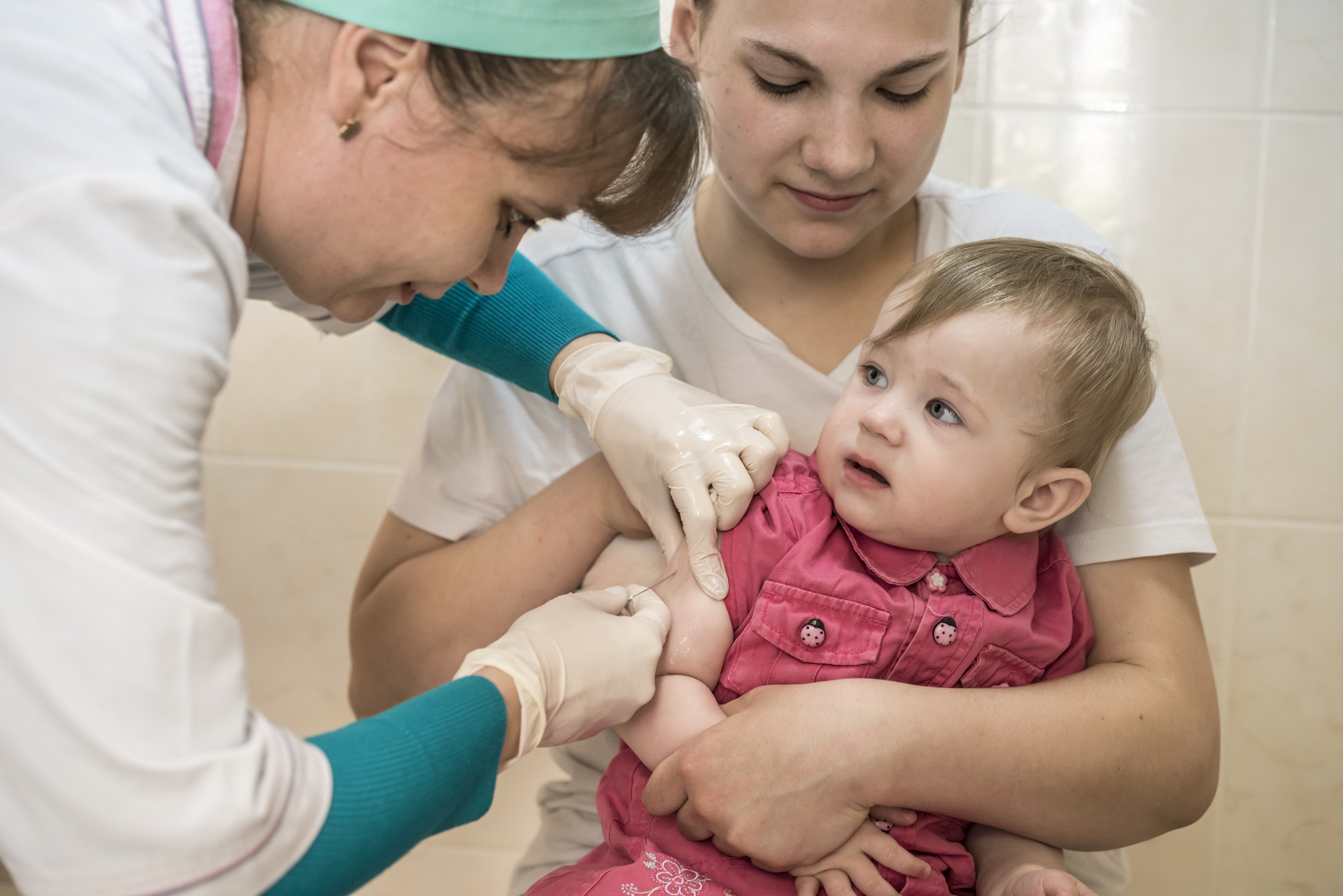 Rio começa a vacinar bebês com comorbidades contra a covid-19