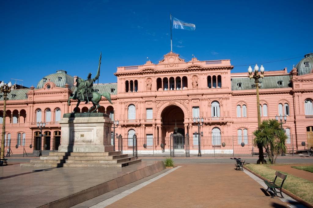 Polícia investiga ameaça de bomba na Casa Rosada e na Câmara da Argentina