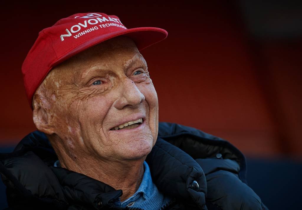 Morte de Niki Lauda encerra uma espetacular carreira na terra e no ar