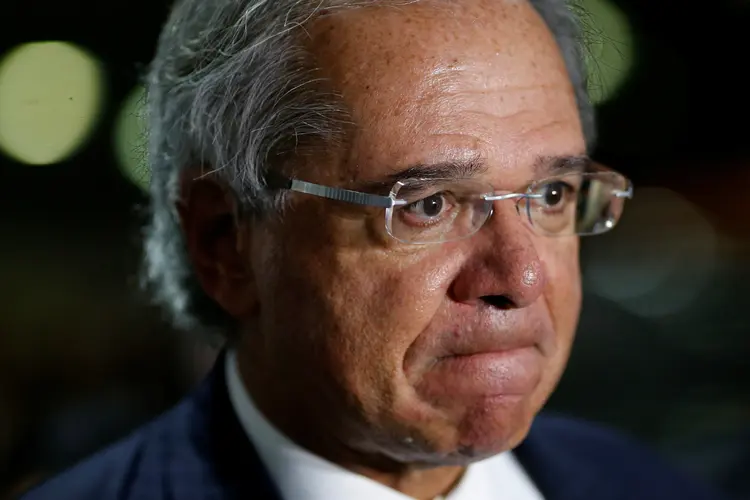 Guedes: Ministro avalia que há natural problema de comunicação no ambiente político, mas nega haver caos (Adriano Machado/Reuters)