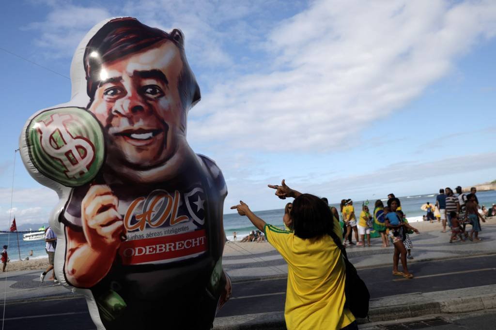 O que as manifestações pró-Bolsonaro significam para a Previdência