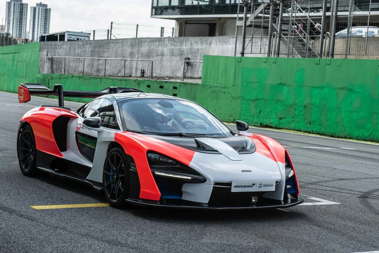 McLaren Senna em Interlagos: Exame testou carro na pista (Divulgação/Divulgação)