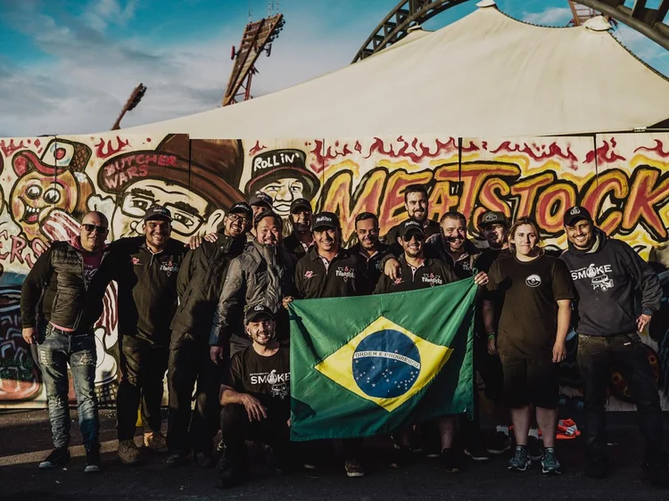 Equipe do Pitmasters Brasil na Austrália: boa colocação na competição (Pitmasters Brasil/Divulgação)