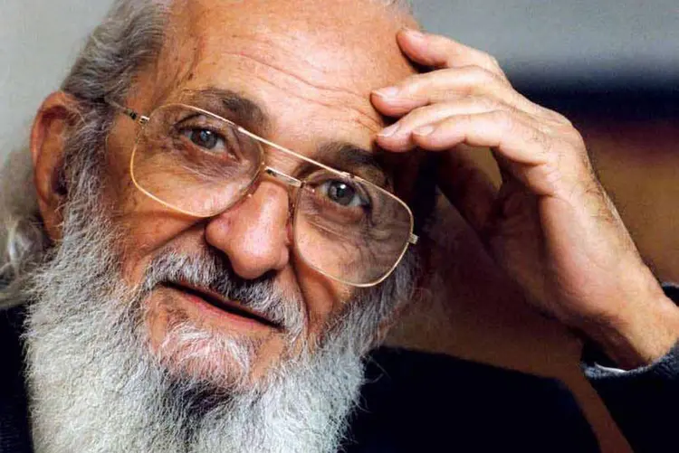 Paulo Freire: exilado durante a Ditadura Militar, o educador é um dos maiores pensadores do Brasil (Professor Paulo Freire/Facebook/Divulgação)