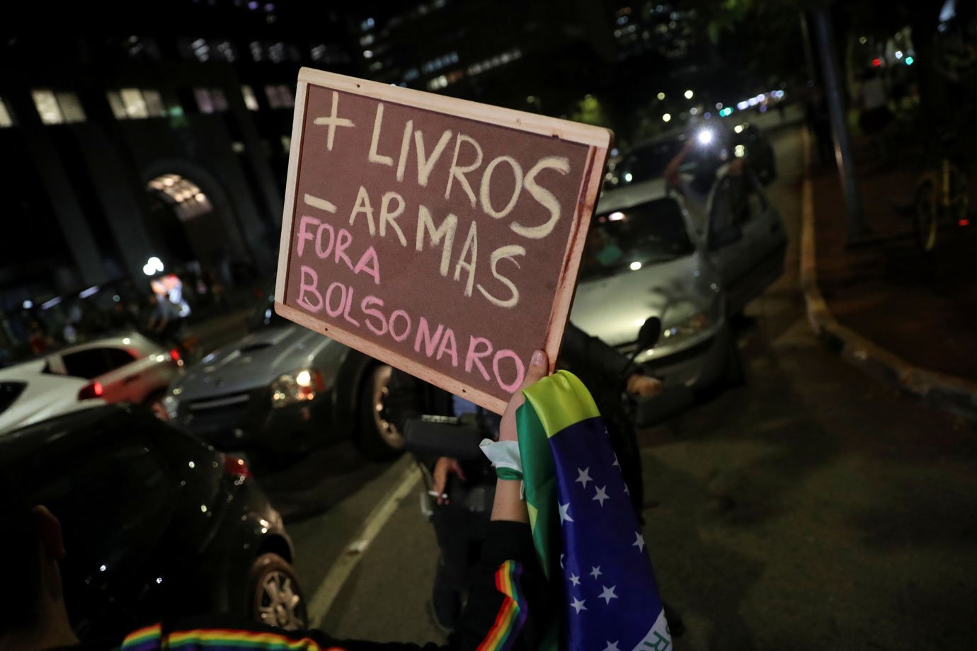 Justiça derruba liminar que suspendia bloqueio de verbas de universidades