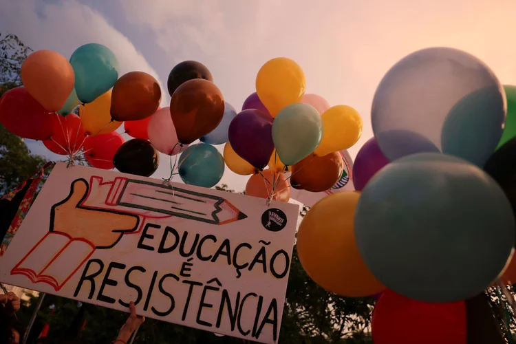 Educação: a primeira paralisação aconteceu em 15 de maio, quando mais de 200 cidades foram às ruas (Nacho Doce/Reuters)