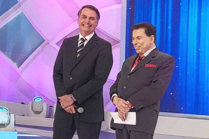 Bolsonaro e Silvio Santos: participação do presidente no programa do SBT foi ao ar neste domingo, 5 (Facebook/Reprodução)