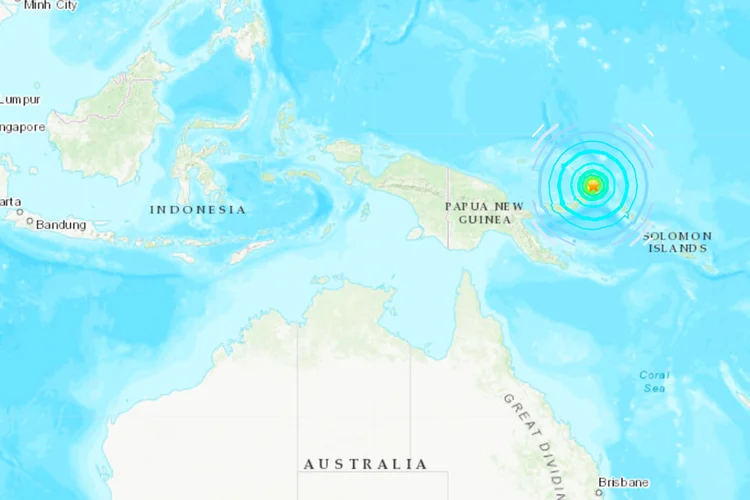 O tremor ocorreu no mar a 33 quilômetros a leste da cidade de Rabaul (USGS/Reprodução)