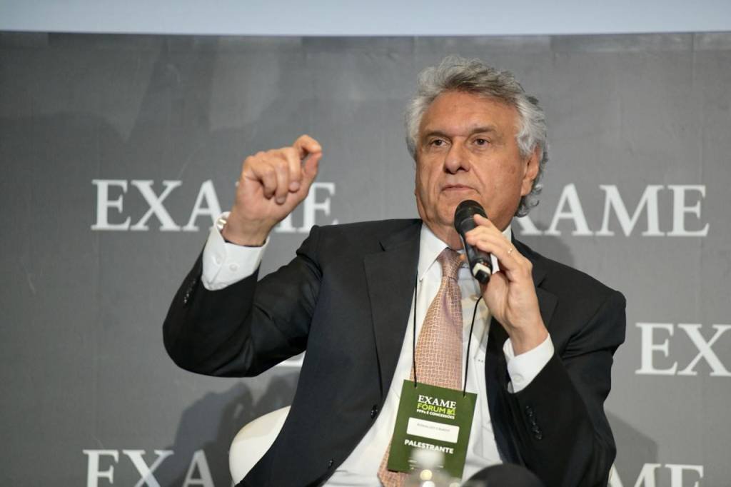 Governador de Goiás, Ronaldo Caiado é internado com "dor torácica"