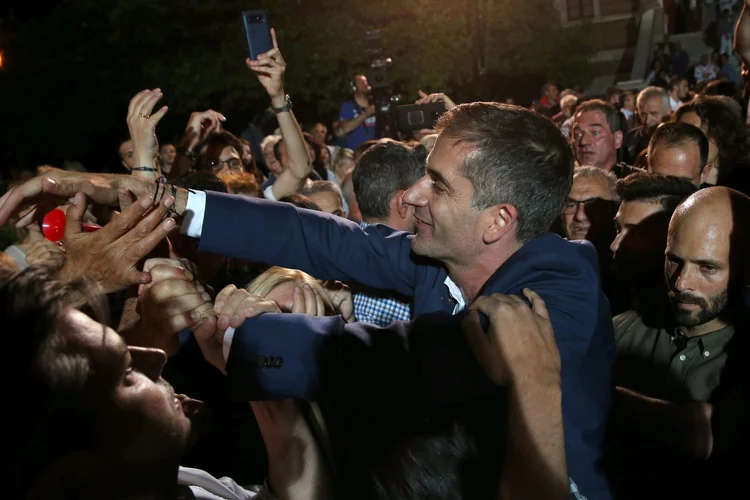Em Atenas, Costas Bakoyannis, de 41 anos, ex-governador da região central do país, obteve 65% dos votos (Costas Baltas/Reuters)