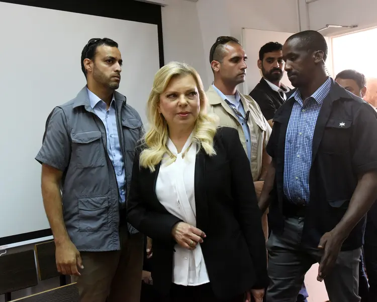 Sara Netanyahu: esposa do primeiro-ministro israelense foi reconhecida culpada pelo uso indevido de fundos públicos (Debbie Hill/Reuters)