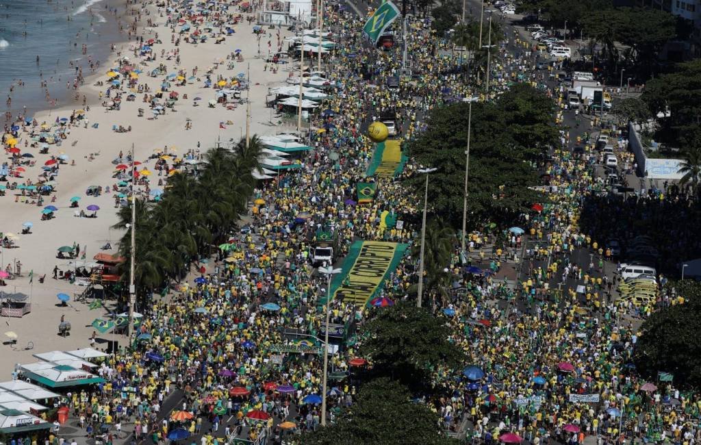 Tensão envolve o MBL em manifestação a favor de Moro no Rio
