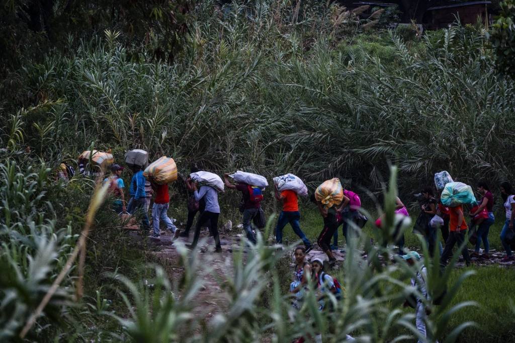 Colômbia concederá cidadania a filhos de imigrantes venezuelanos