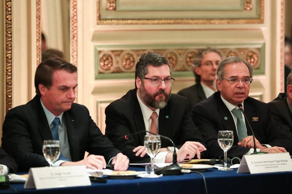 Araújo diz que acordo entre UE e Mercosul deve sair até o fim do mês