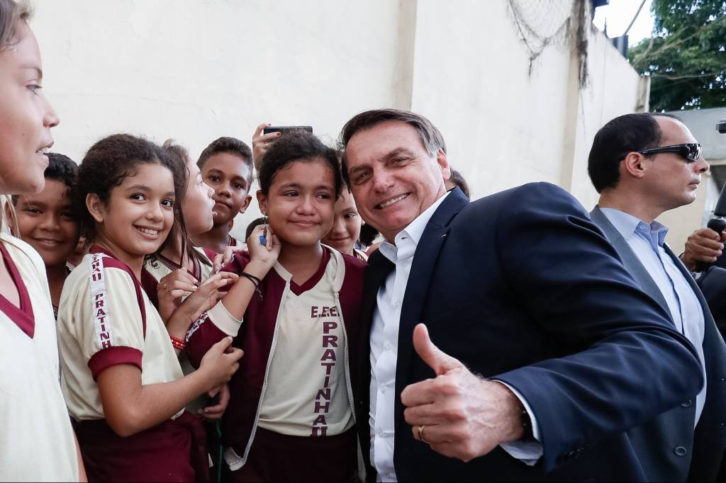 Bolsonaro: Por que não podemos legalizar o garimpo no nosso país?