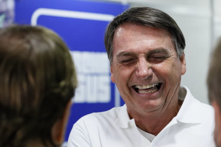 Jair Bolsonaro: "Estamos aí para continuar a nossa candidatura" (Isac Nóbrega/PR/Flickr)