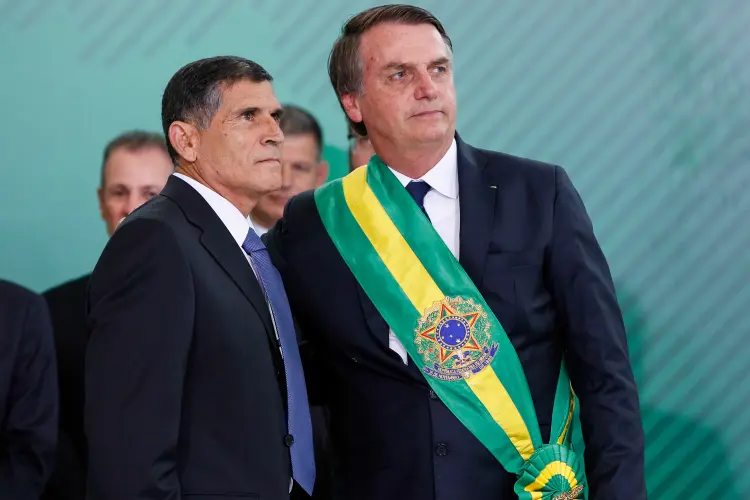 Santos Cruz; Bolsonaro (Alan Santos/PR/Flickr)