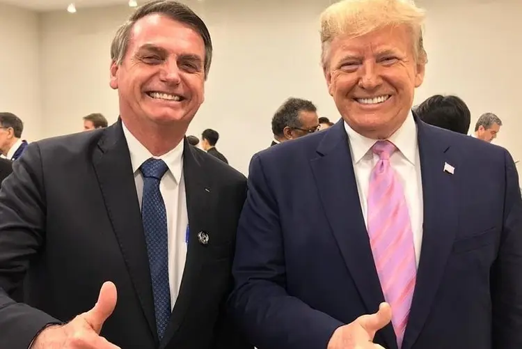 Bolsonaro é comparado com frequência ao presidente americano e é chamado por parte da imprensa internacional de "Trump dos trópicos" (Twitter/Reprodução)