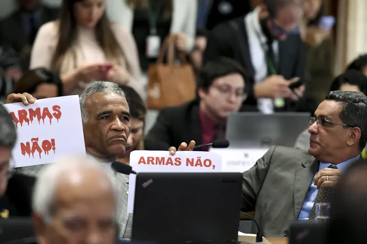 Senadores: parlamentares relataram ameaças por serem contrários ao decreto de armas (Edilson Rodrigues/Agência Senado)