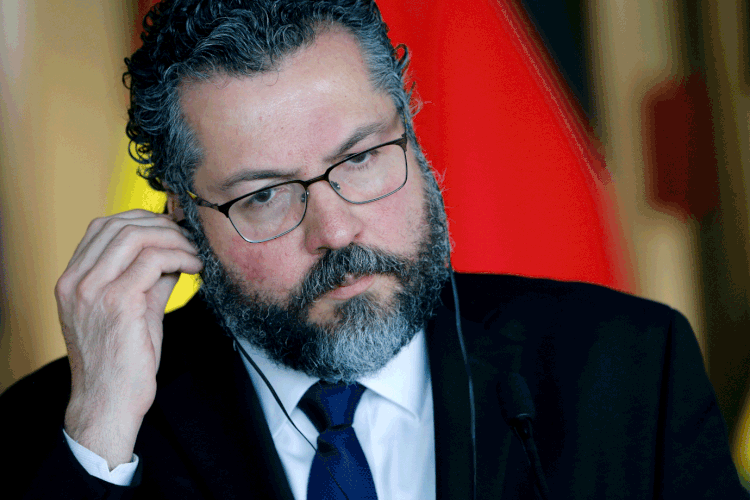 Ernesto Araújo (arquivo): Ministro das Relações Exteriores afirmou que acordo com UE não deve ser visto apenas pelo lado tarifário (Adriano Machado/Reuters)