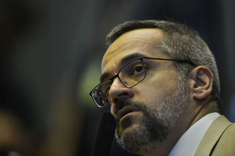 Weintraub: "O MEC [Ministério da Educação] e este governo querem dar liberdade para vocês" (Fabio Rodrigues Pozzebom/Agência Brasil)