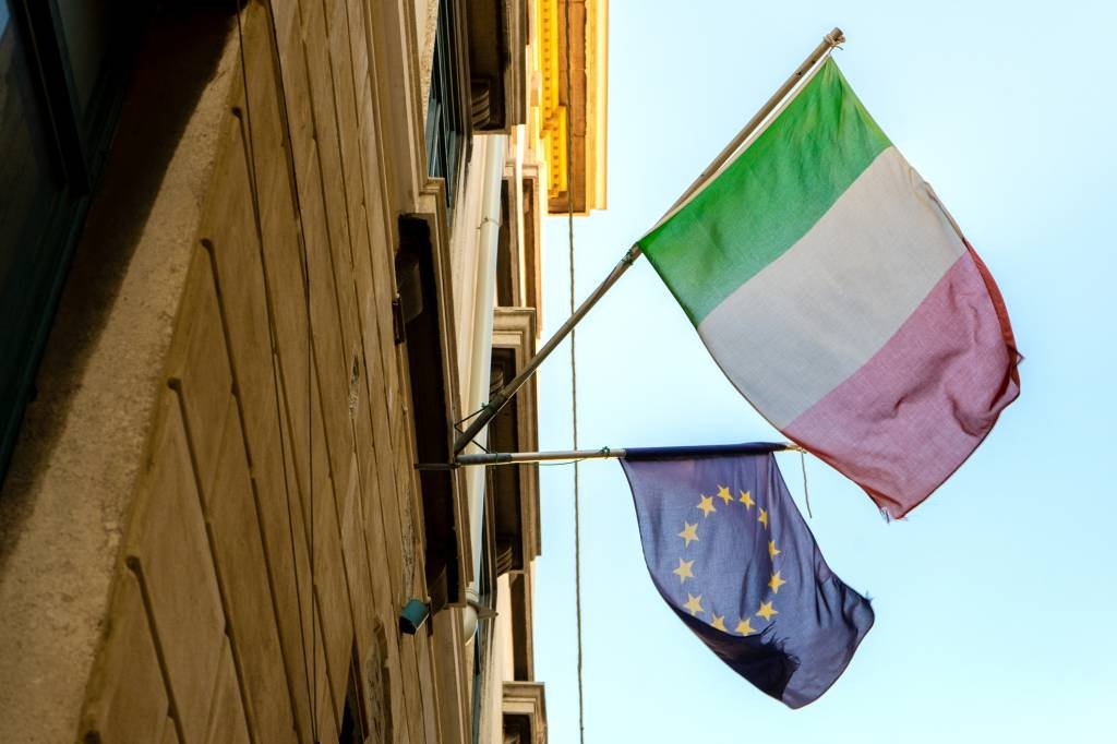 UE prepara medida disciplinar contra Itália por violação da regra fiscal