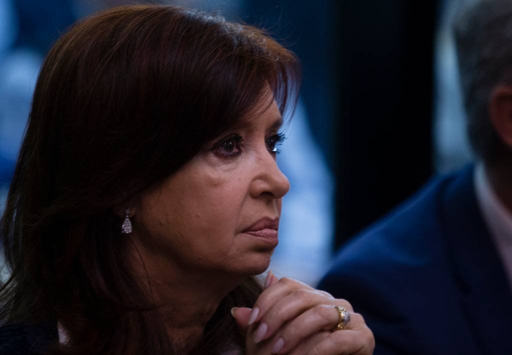 Promotor da Argentina pede 12 anos de prisão para Cristina Kirchner por corrupção