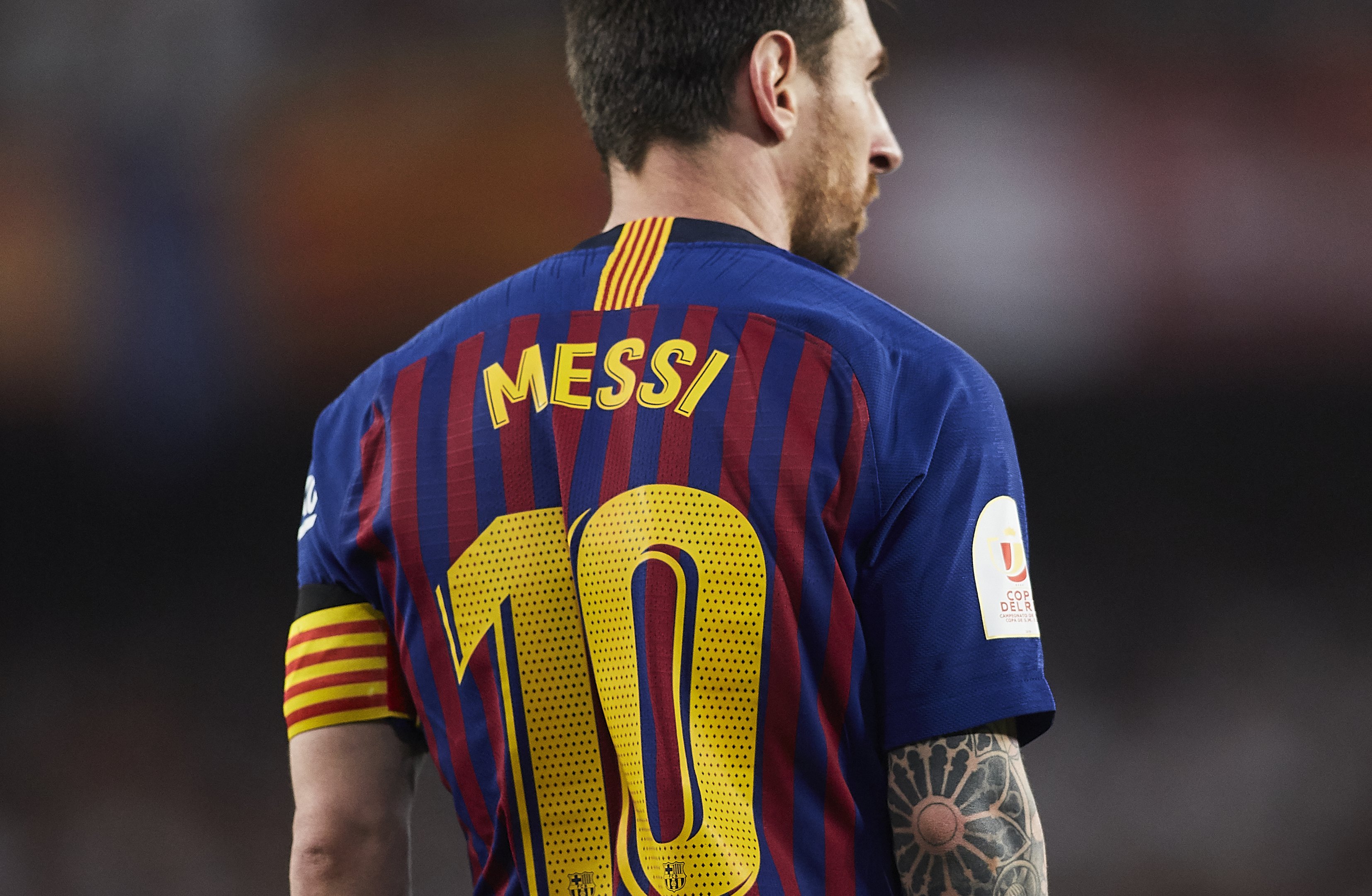 Messi e sua fundação são denunciados por fraude e lavagem de dinheiro