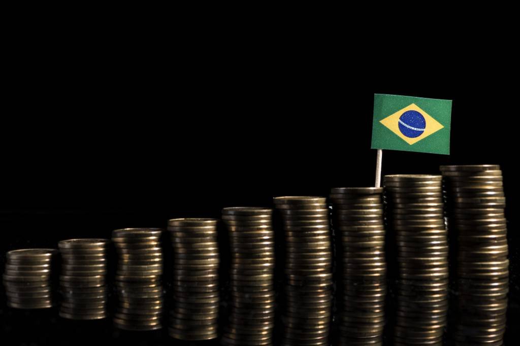 Brasil segue entre os sete países com os maiores juros reais do mundo