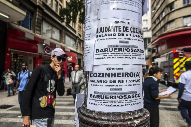 Jovem: Programa Verde Amarelo reduz encargos de empresas que contratarem jovens de 18 a 29 anos que nunca tenham trabalhado com carteira assinada. (Cris Faga/NurPhoto/Getty Images)