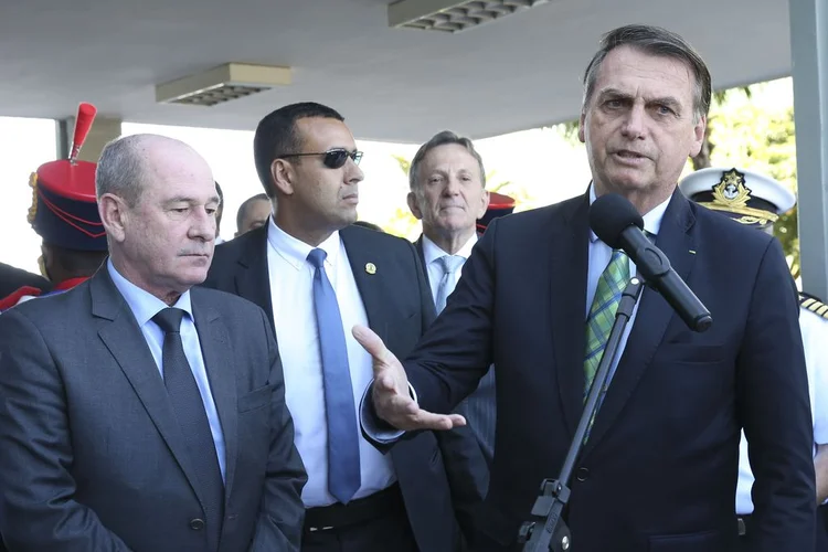 Bolsonaro: presidente disse que não tem problema atrasar "uma semana" (Antonio Cruz/Agência Brasil)