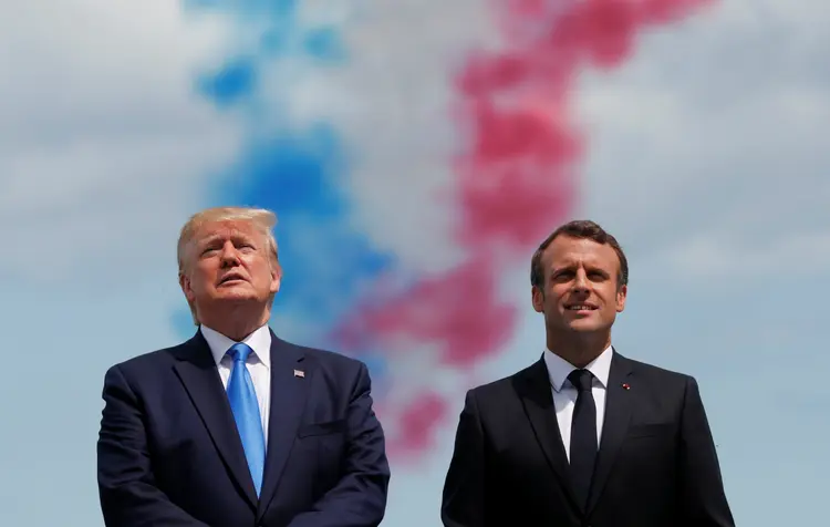 DIA D: Donald Trump compareceu a evento de comemoração do 75° aniversário do Desembarque na Normandia ao lado do presidente francês Emmanuel Macron / REUTERS/Carlos Barria (Carlos Barria/Reuters)